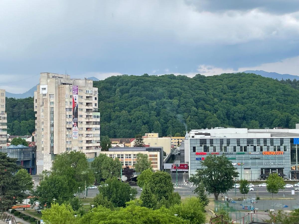 Premium Central Apartment Брашов Екстериор снимка