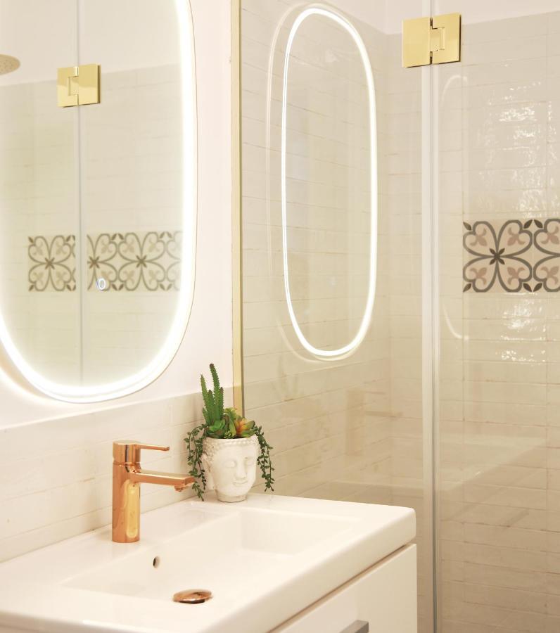 Premium Central Apartment Брашов Екстериор снимка